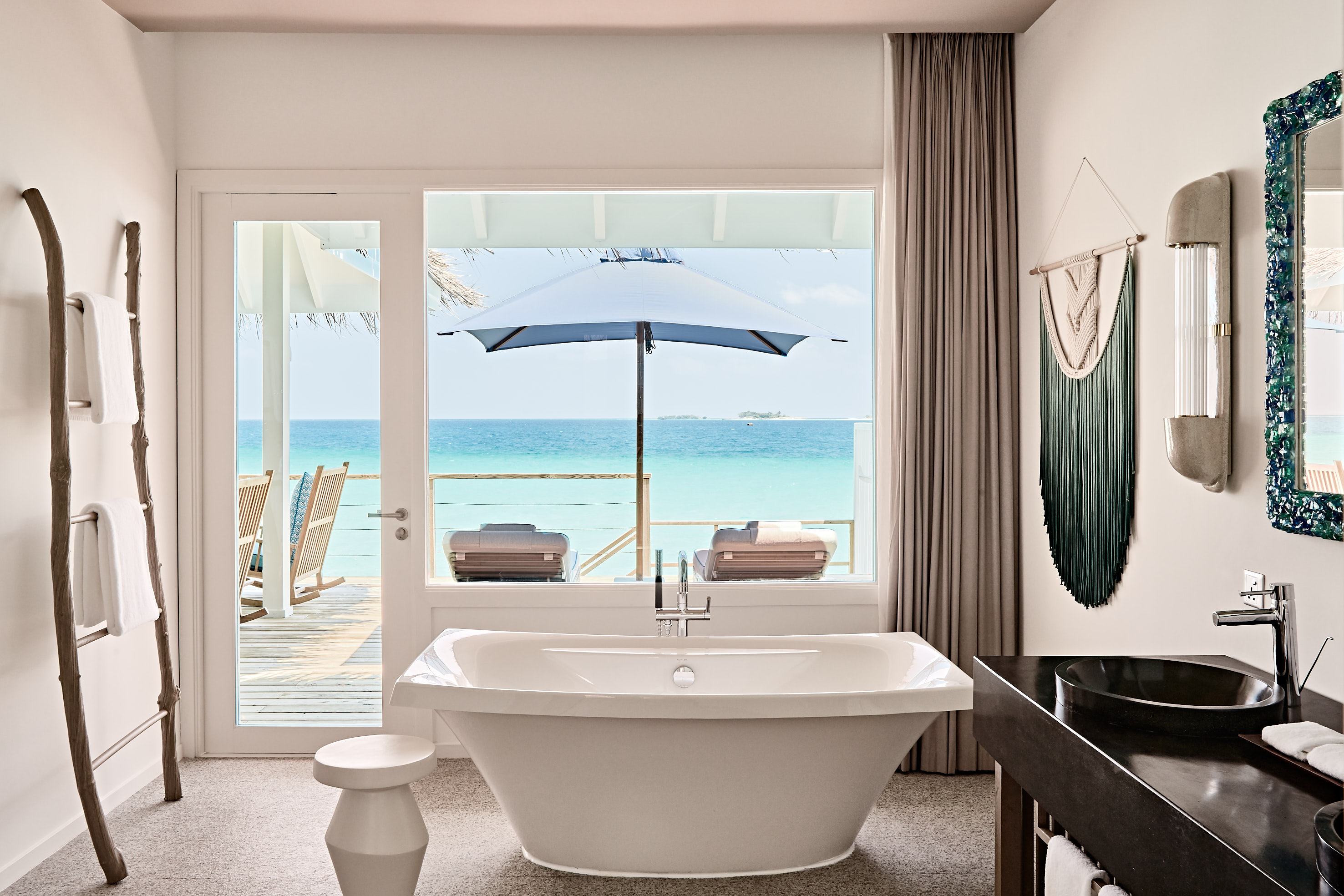 2103 Finolhu Maldives Lagoon Villa Bath with lagoon view