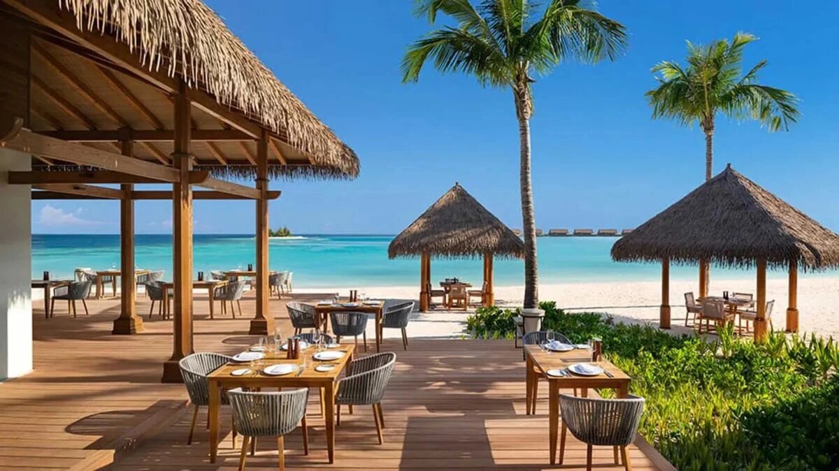 3fd02e60 52bc 11ec b5a6 9b989cf53afa maltese falcon maldives hotel 1200x674