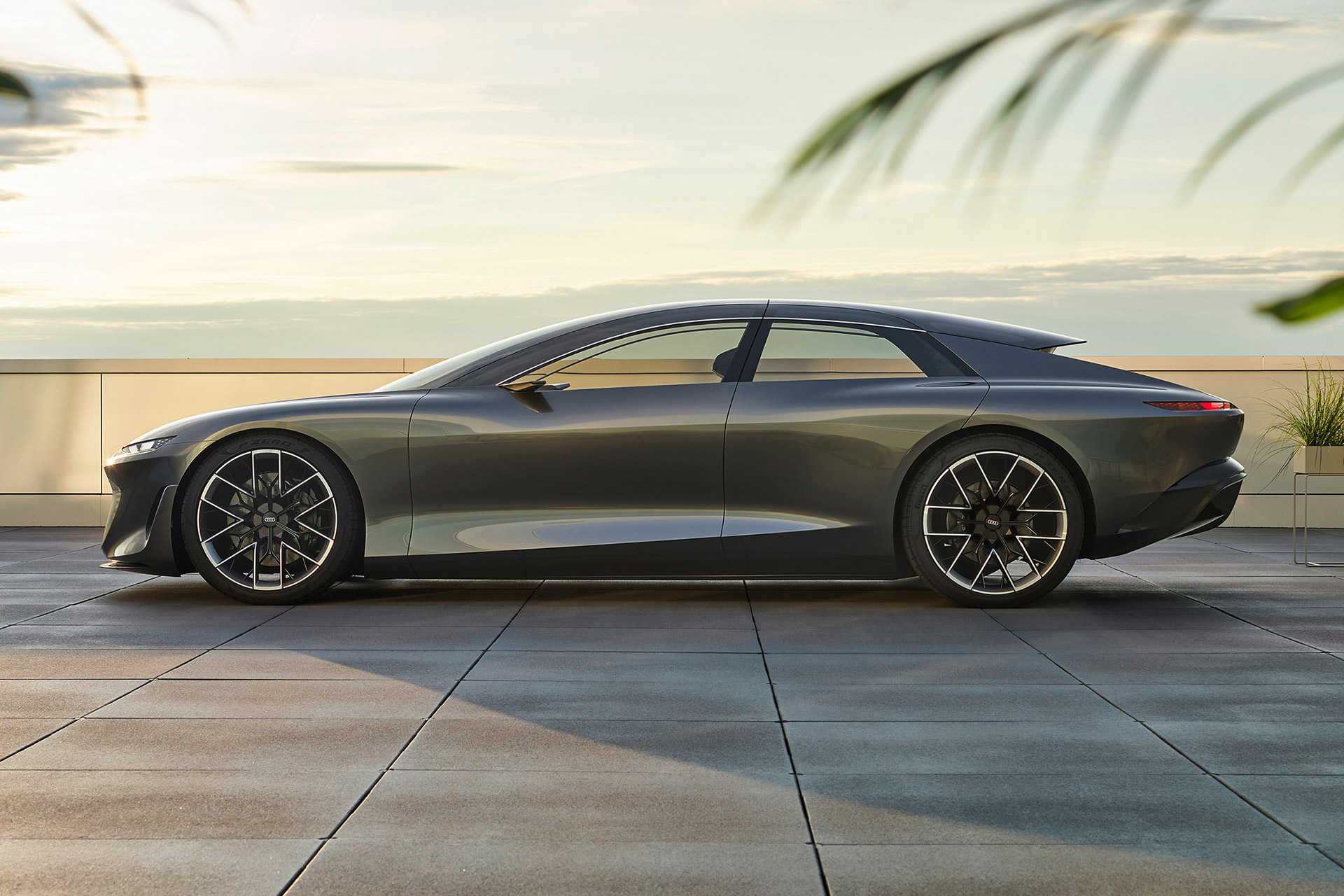 Audi Grandsphere EV Concept 1