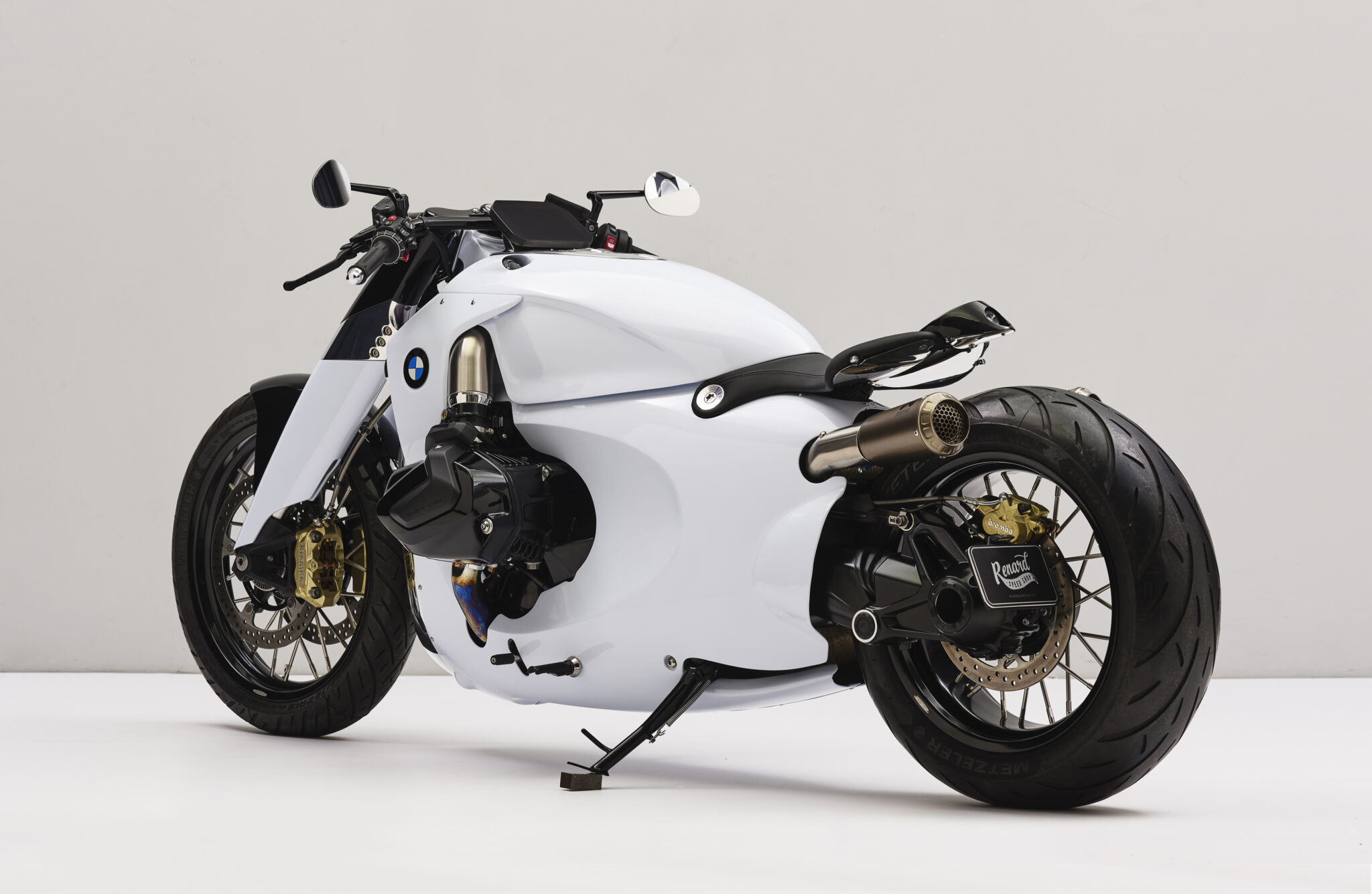 BMW R1250R 6 2048x1335