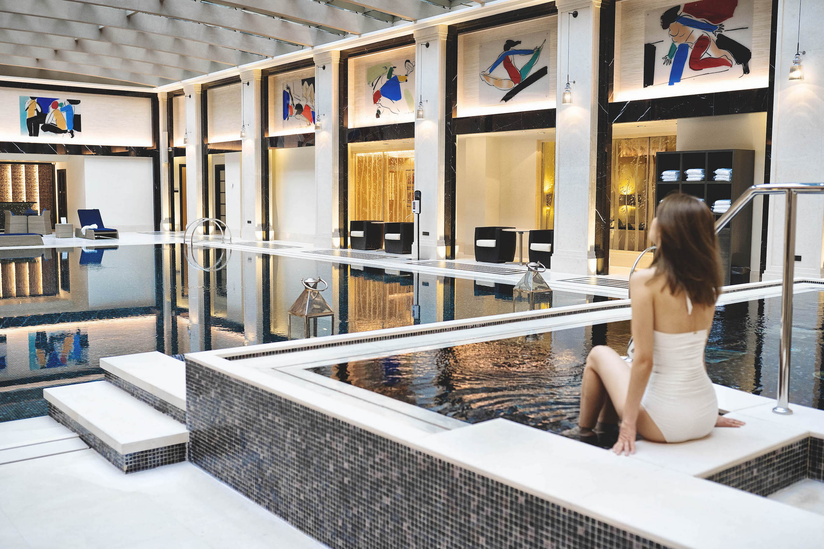 Four Seasons Hotel Moscow Amnis Spa 1