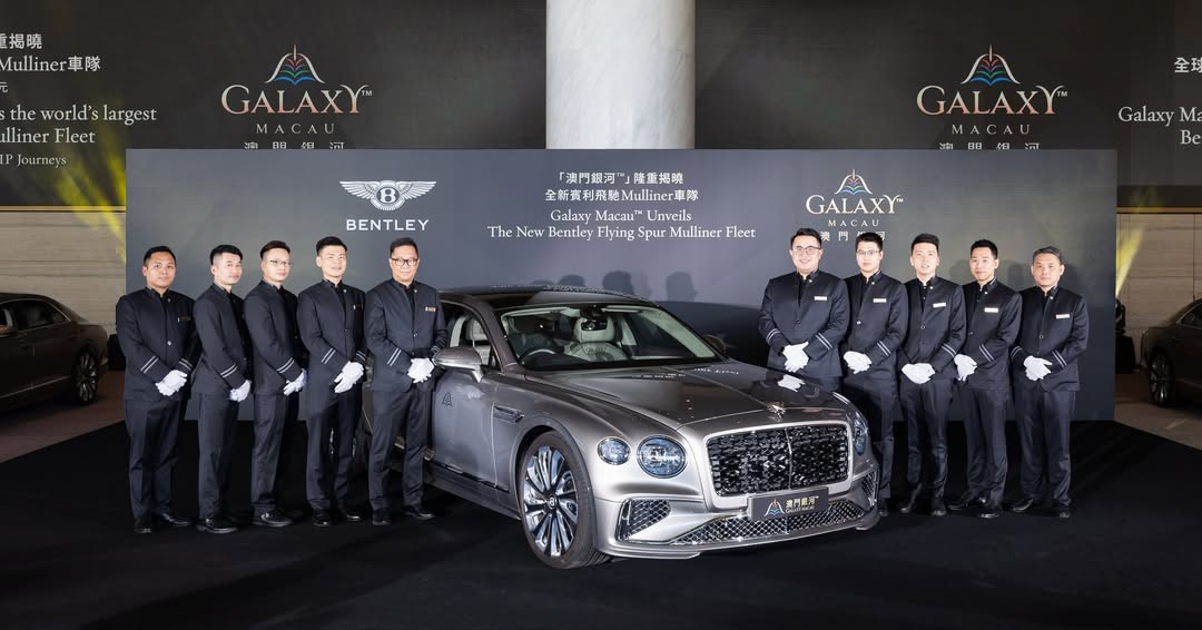 Galaxy Macau ushers in a new era of ultra luxury hospitality with The Galaxy Collection of Bentley Flying Spurs Galaxy Macau proudly unveils The Galaxy Collection of Bentley Flying Spurs the worlds largest bespoke Flying копия