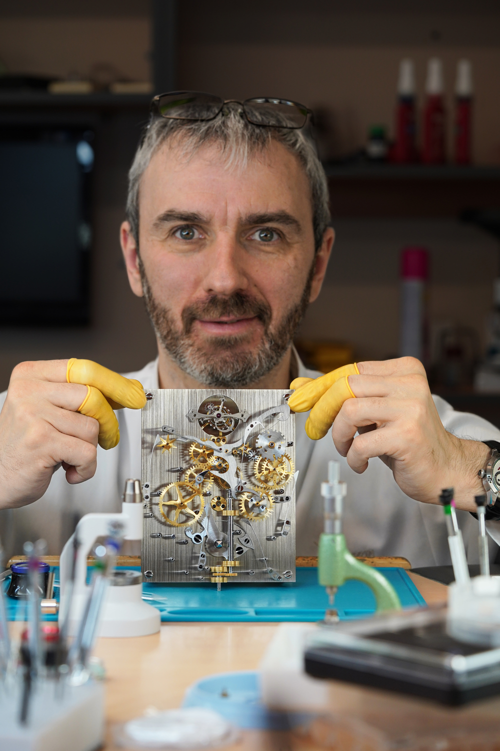 Konstantin Chaykin at work