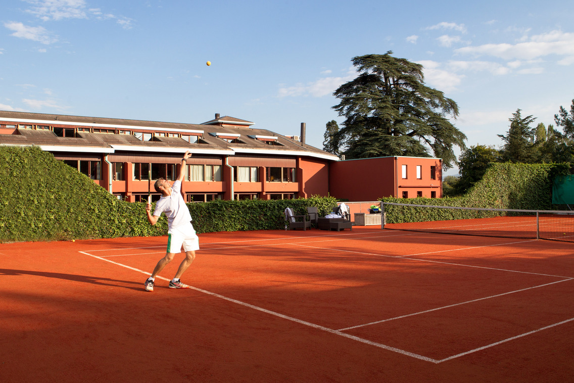 LaReserveGeneve Spa TennisCourt G. Gardette La Réserve Genève