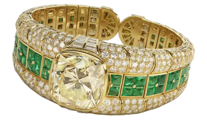 Lot 74 Bulgari coloured diamond emerald bracelet 1000x750 PhotoRoom.png PhotoRoom