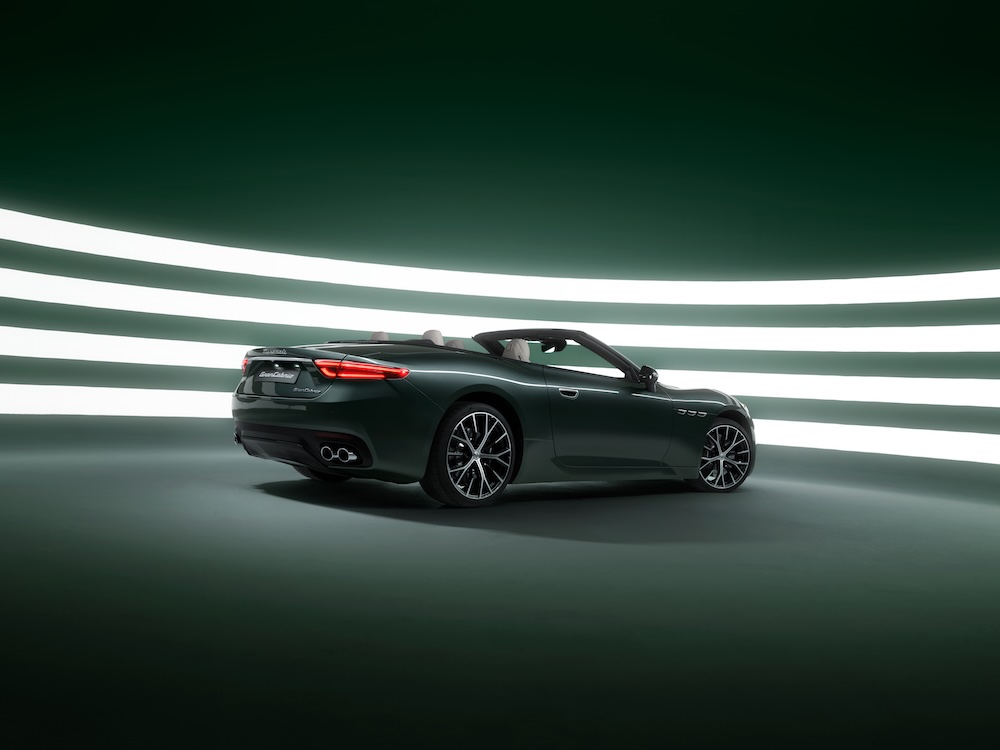 Maserati GranCabrio 483 HP 4