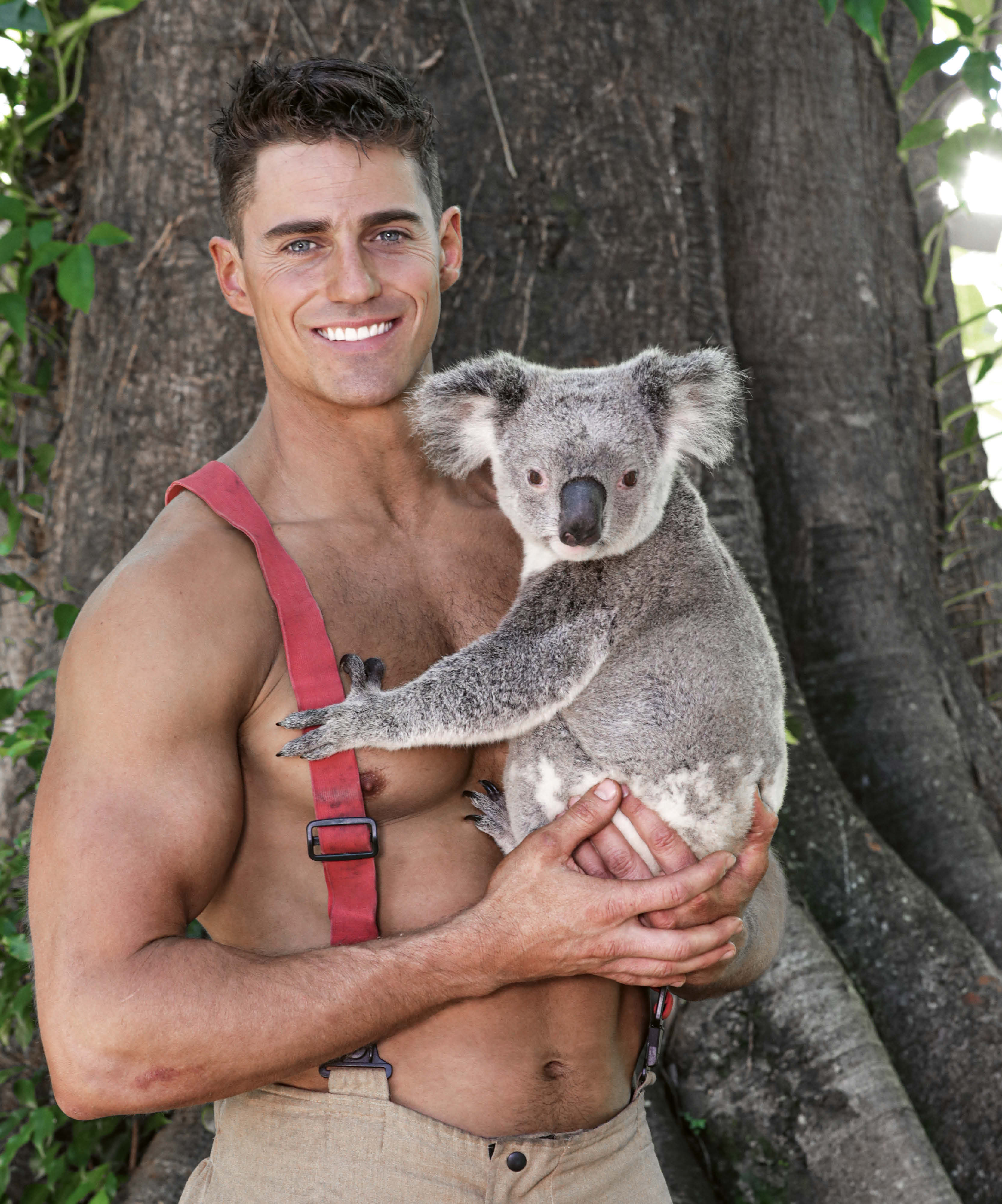 Matt Ross Cindy Australian Firefighters Calendar MIXED ANIMAL Calendar