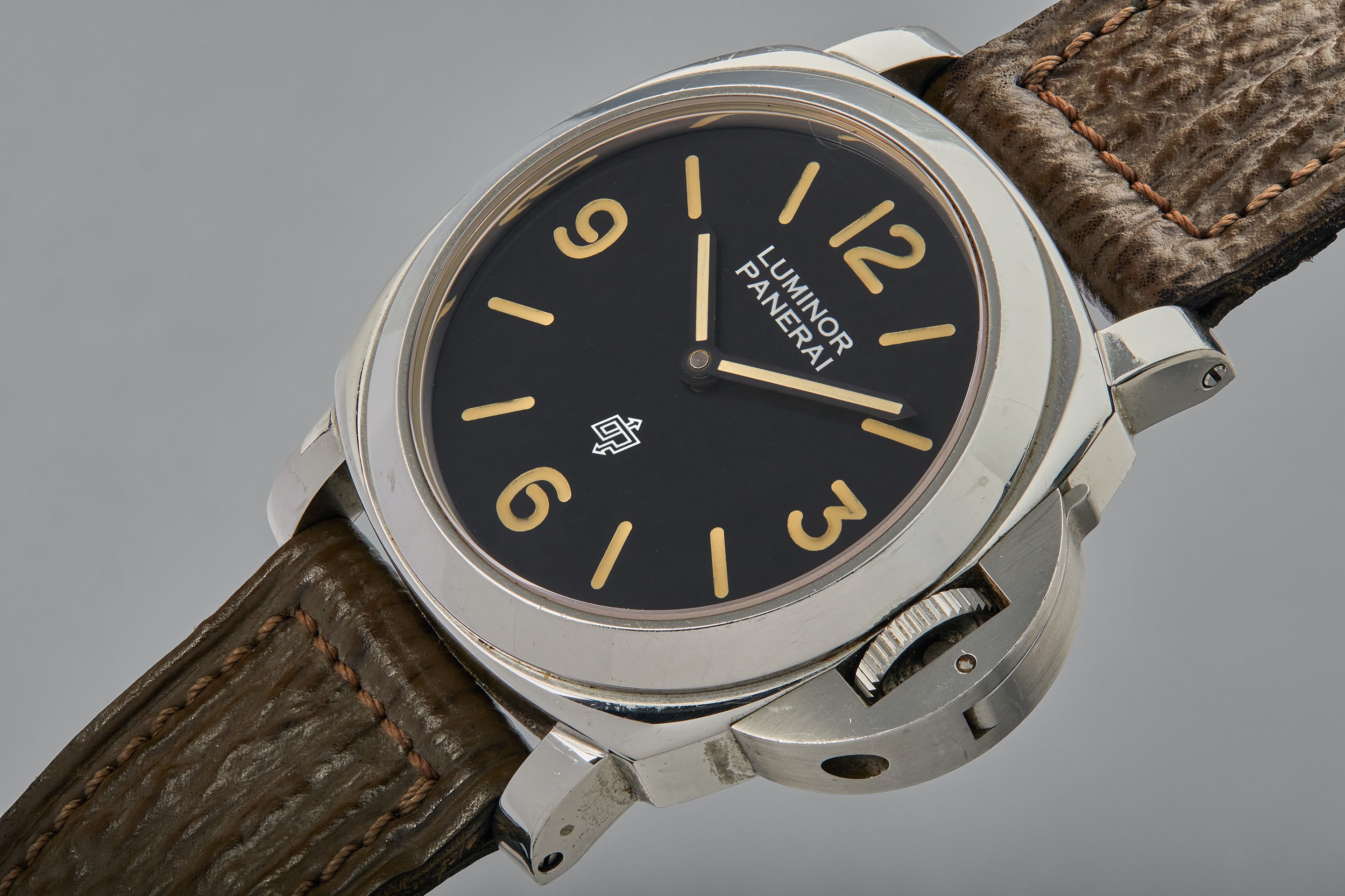 Panerai Luminor Pre Vendome 5218 201A from Daylight