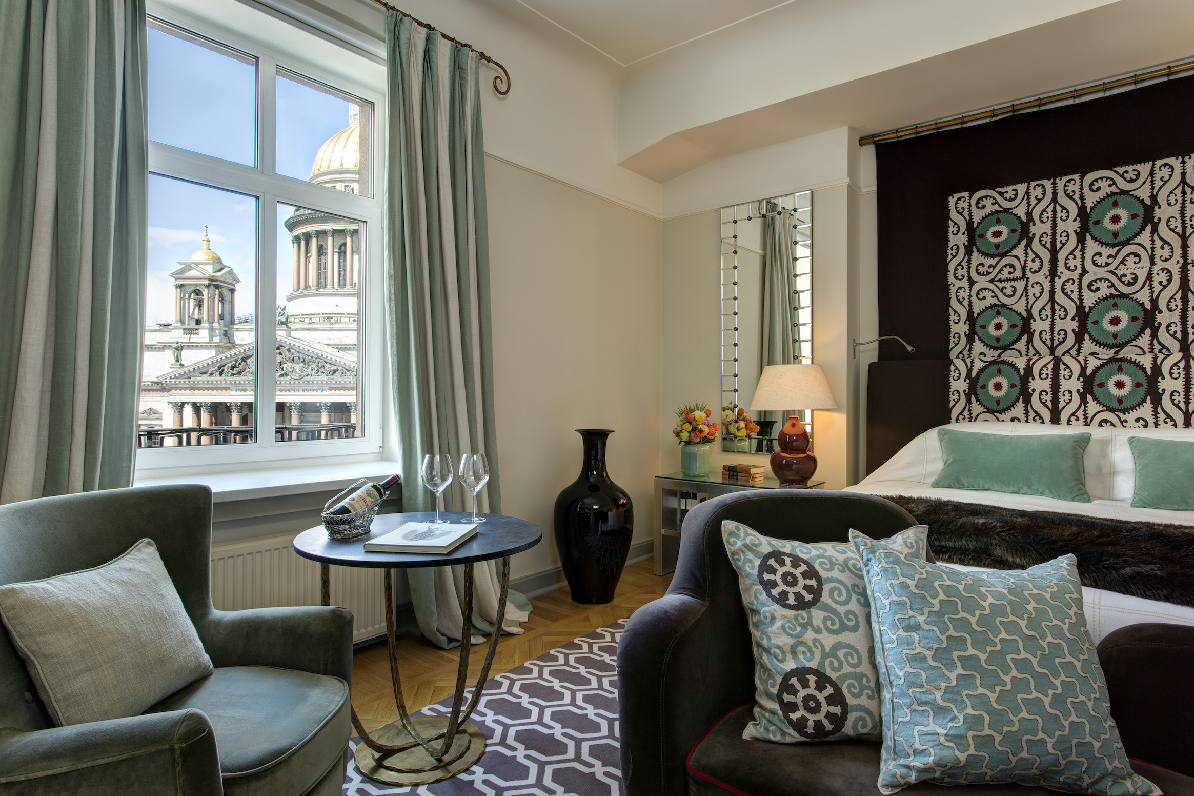 RFH Hotel Astoria Tsar Suite