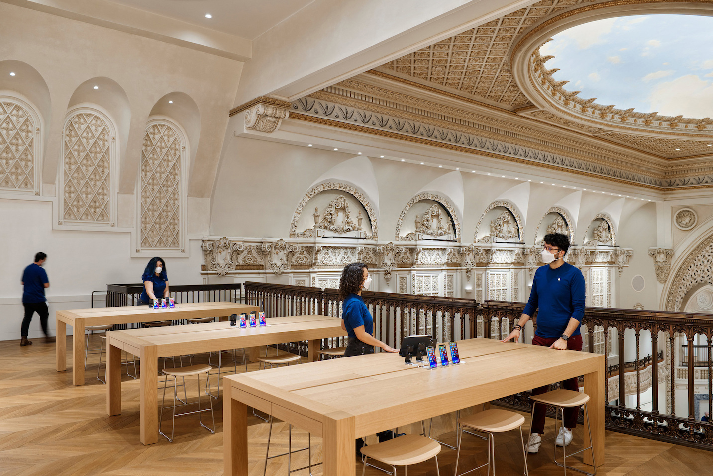 apple nso tower theater la interior 01 06222021