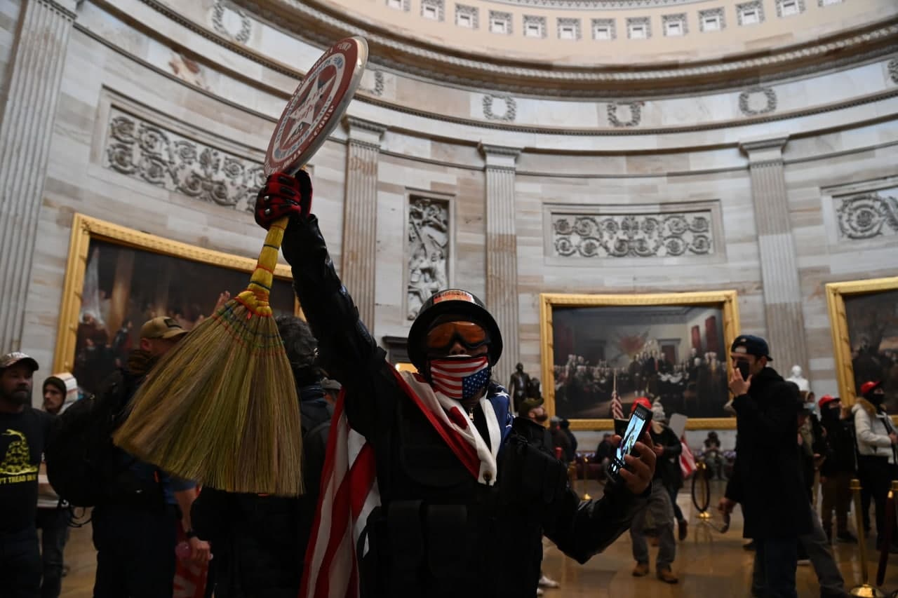 RevolutionCapitol11