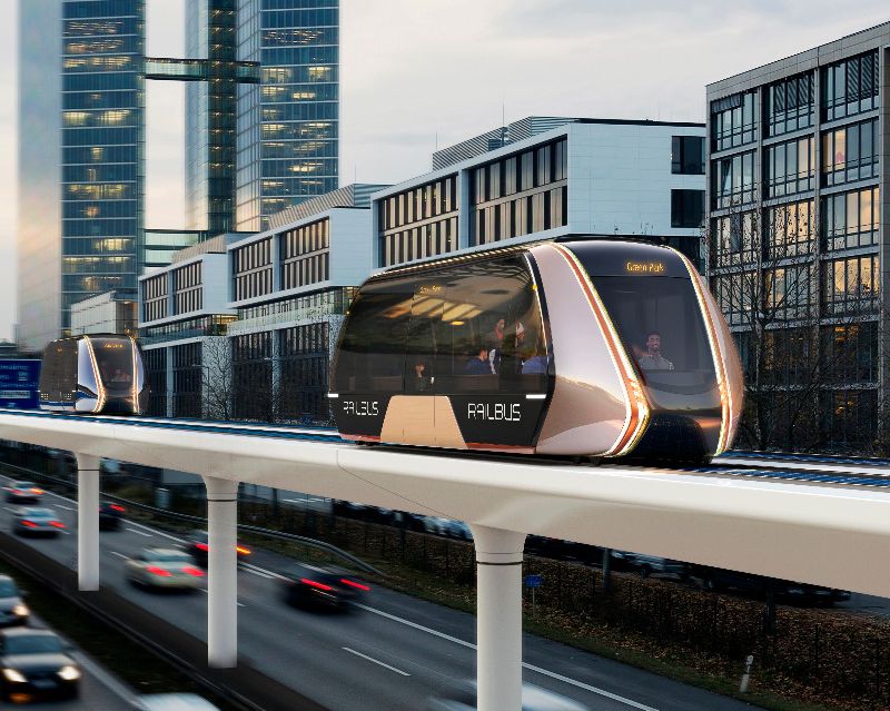 dubai driverless pods and green rail bus 3