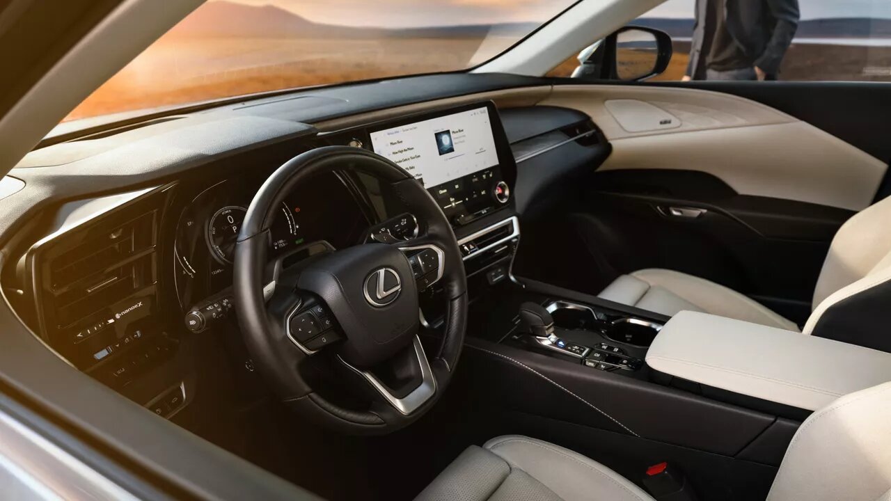 dxp 2022 lexus rx world premiere gallery interior 01 1920x1080