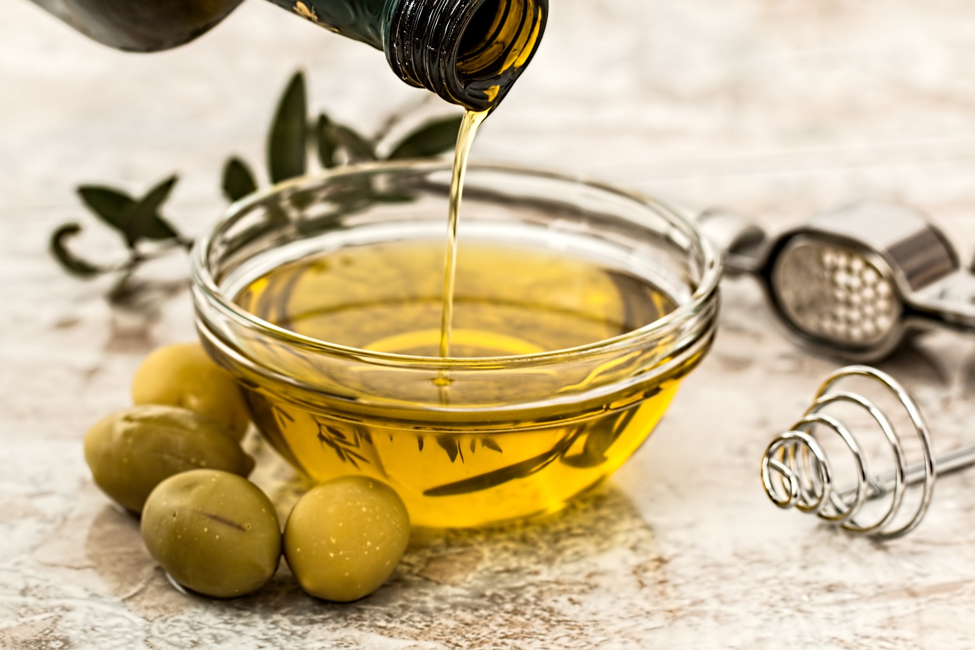 olive oil g8eb8d02cd 1920