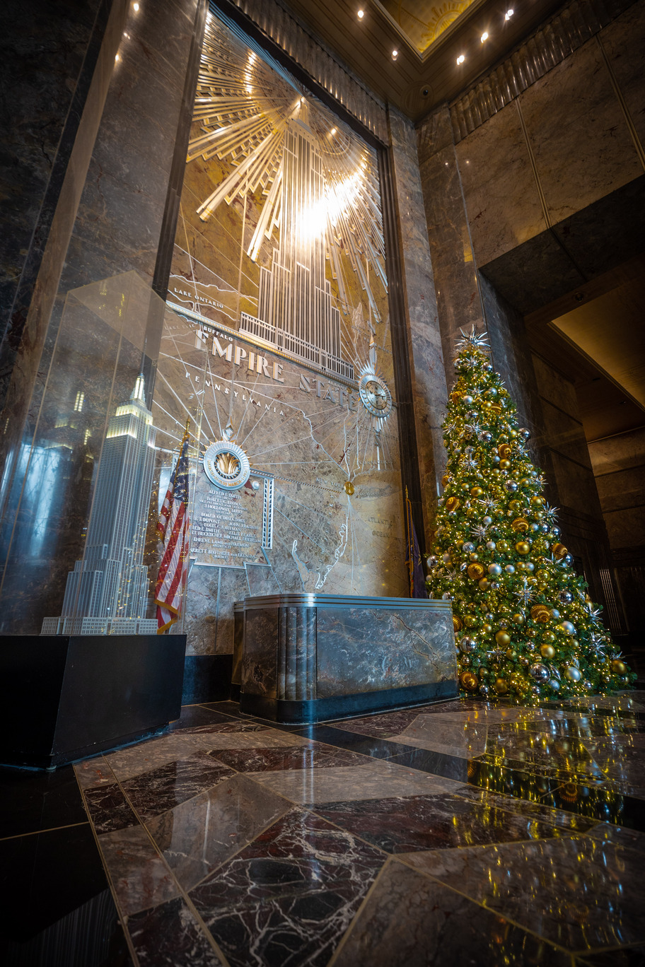 winter wonderland empire state building holiday 5